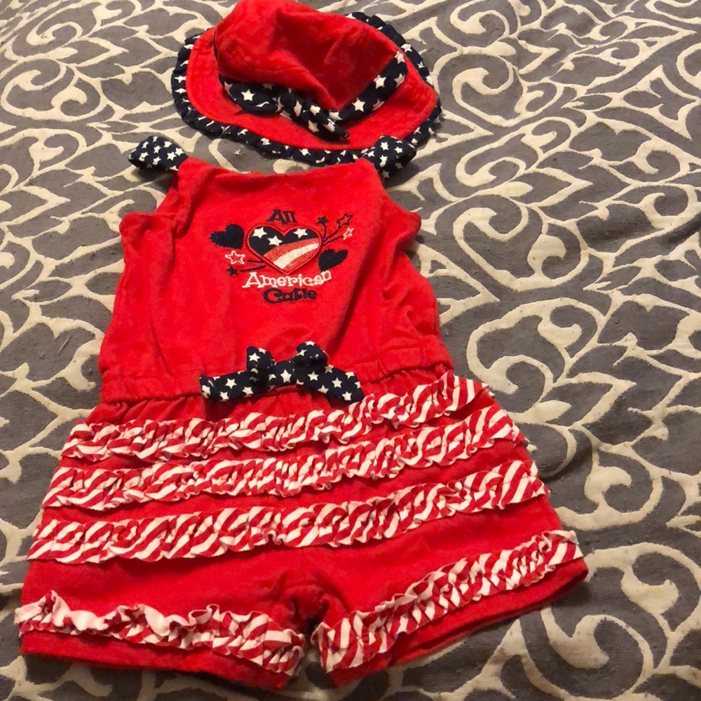 Baby girl outfit with Buckethead 6-9 months